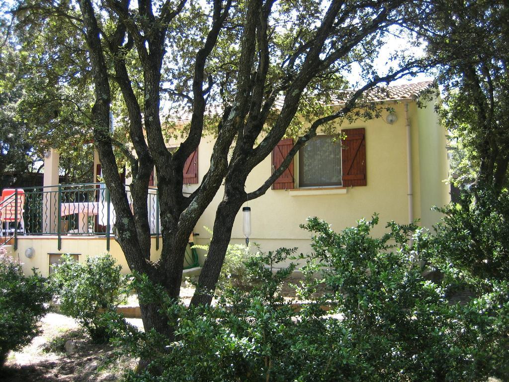Bungalow Claret Vacquieres  Экстерьер фото